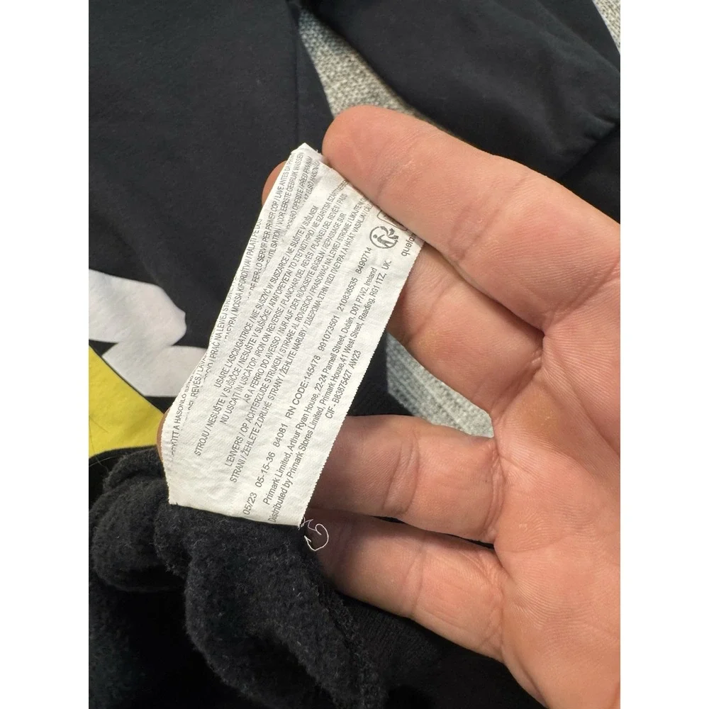Pokemon Pikachu Black Hoodie 2023 License Gotta Catch Em All! 025 12-13 Years Sz - Picture 12 of 15